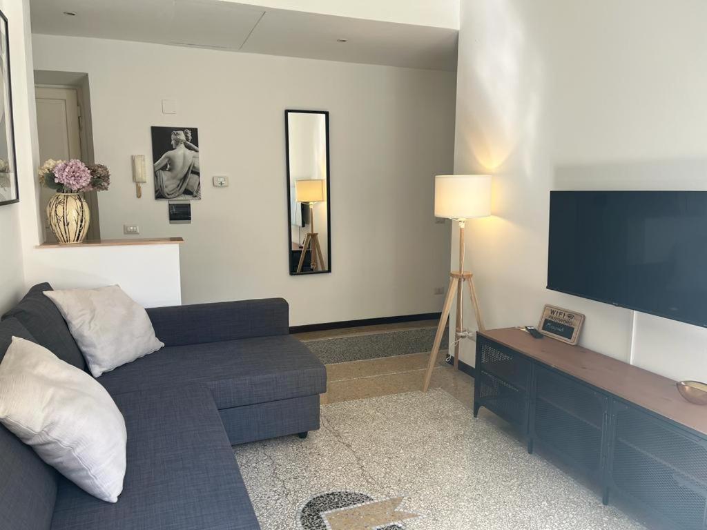 House Of Mia In Prati Apartment Рим Екстериор снимка